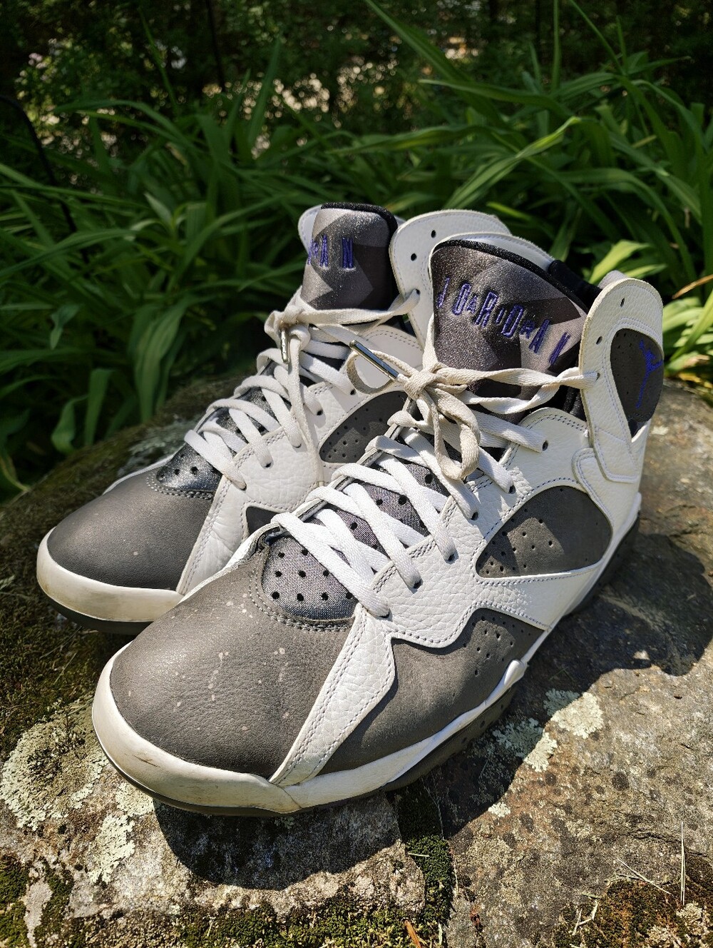 Jordan 7 Retro Men's High Top Sneaker Shoes White-Flint Grey-Black Size 11